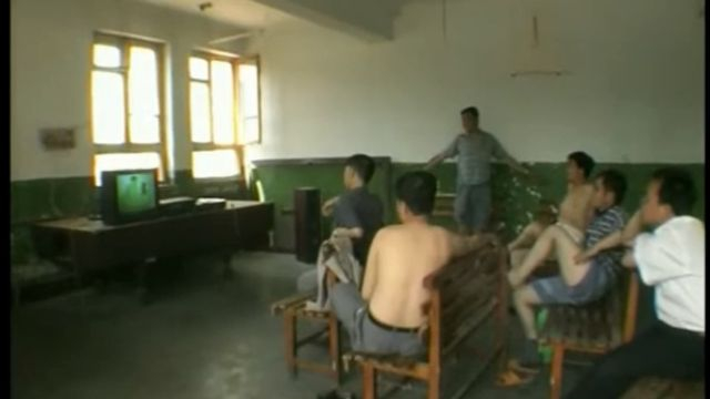 铁西区 2 工厂 下集 (王兵 - 2002)